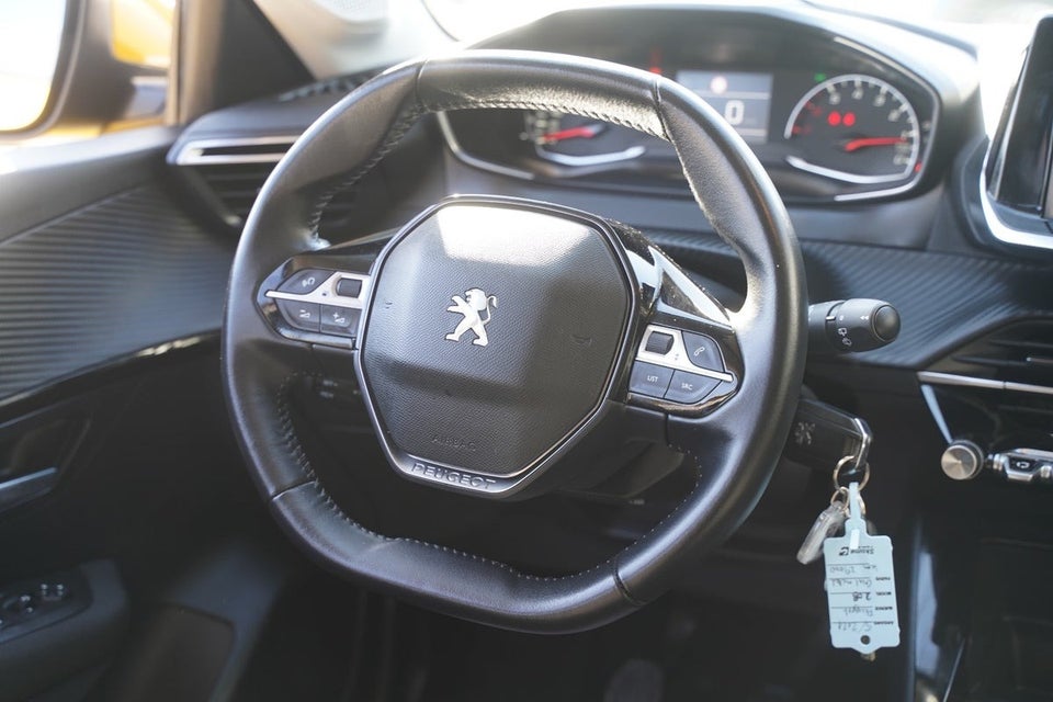 Peugeot 208 1,2 PureTech 100 Active Limited 5d