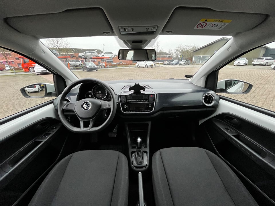 VW e-Up! Move Up! 5d