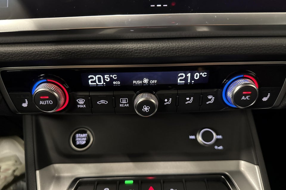 Audi Q3 45 TFSi e Attitude plus S-tr. 5d