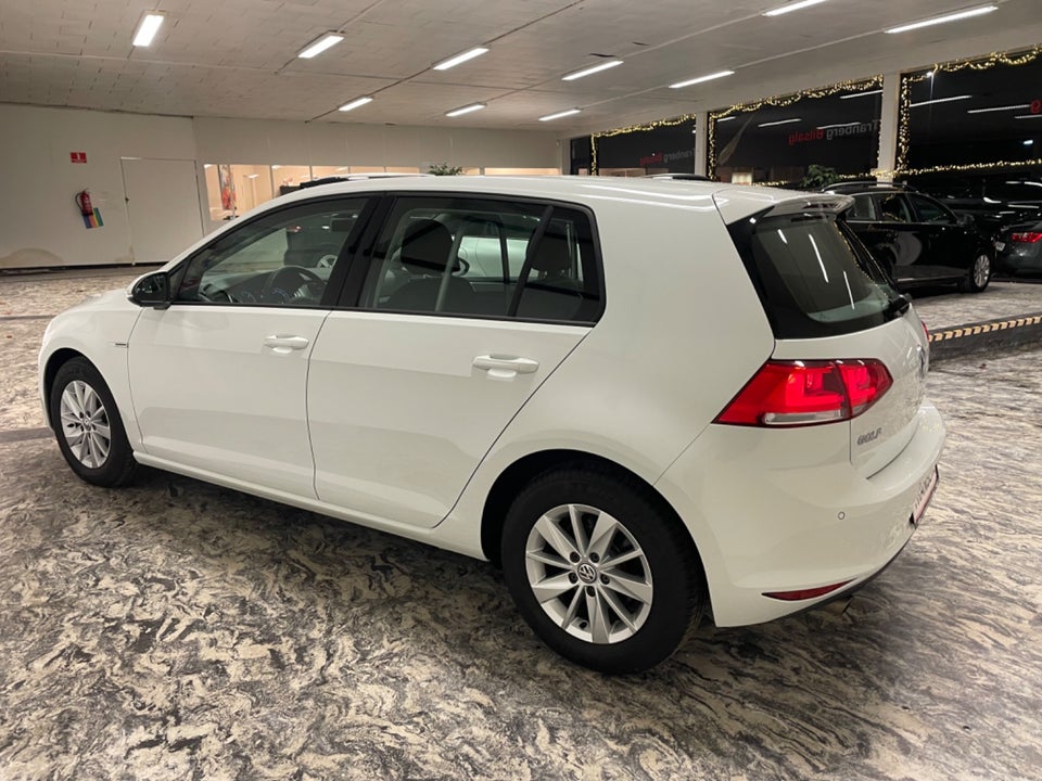 VW Golf VII 1,6 TDi 110 BlueMotion Van 5d