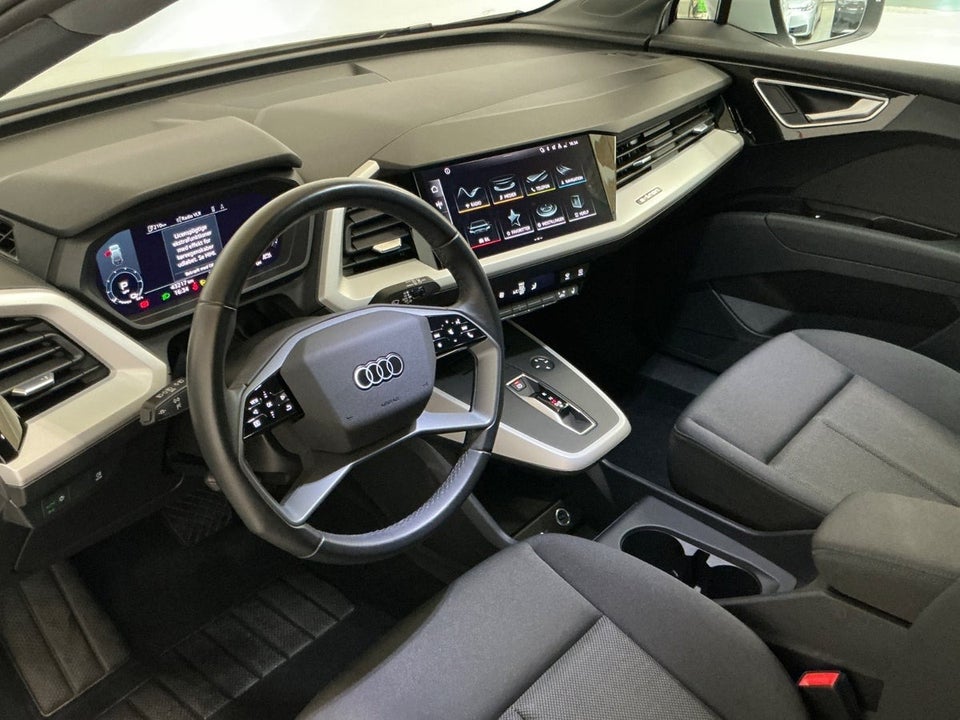 Audi Q4 e-tron 45 Attitude 5d