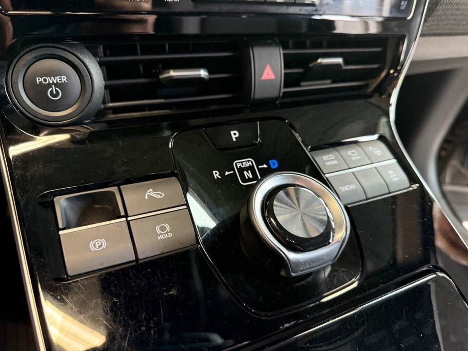 Toyota bZ4X Executive 5d