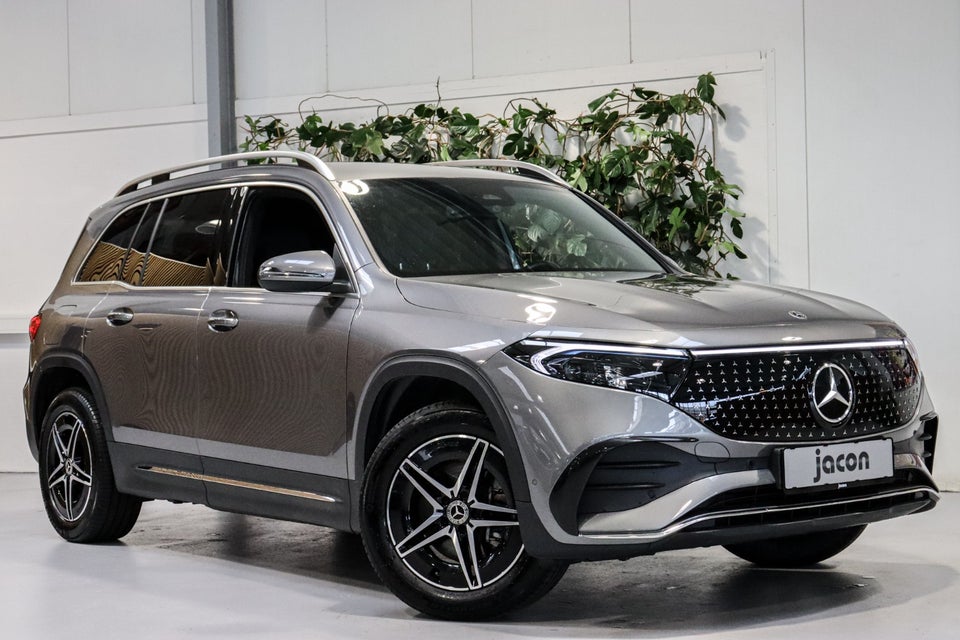 Mercedes EQB250+ AMG Line 7prs 5d