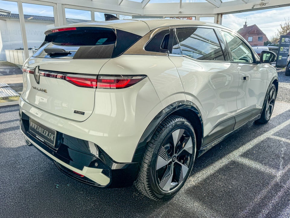 Renault Megane E-Tech 60 Techno 5d