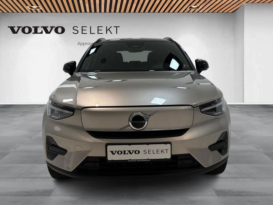 Volvo XC40 ReCharge Extended Range Plus 5d