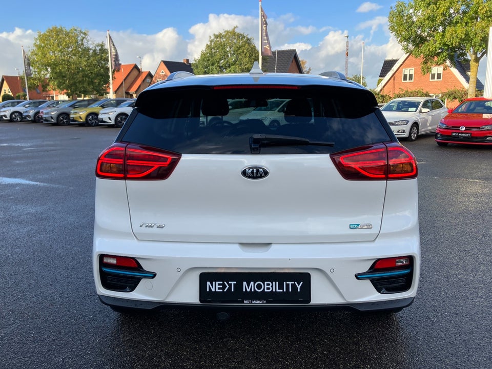 Kia e-Niro 64 Advance 5d