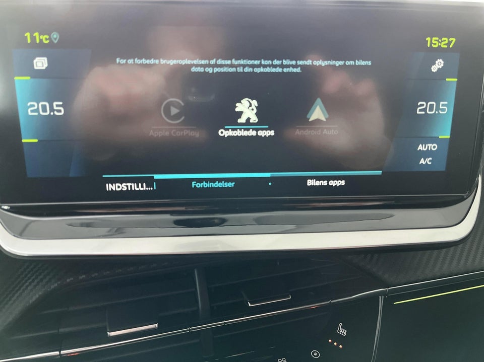 Peugeot e-208 50 GT 5d