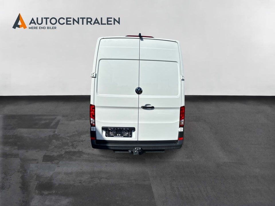 VW Crafter 35 2,0 TDi 177 Kassevogn L3H3 aut.