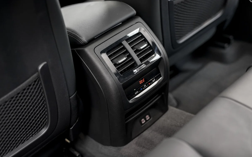 BMW iX3 Charged Plus 5d