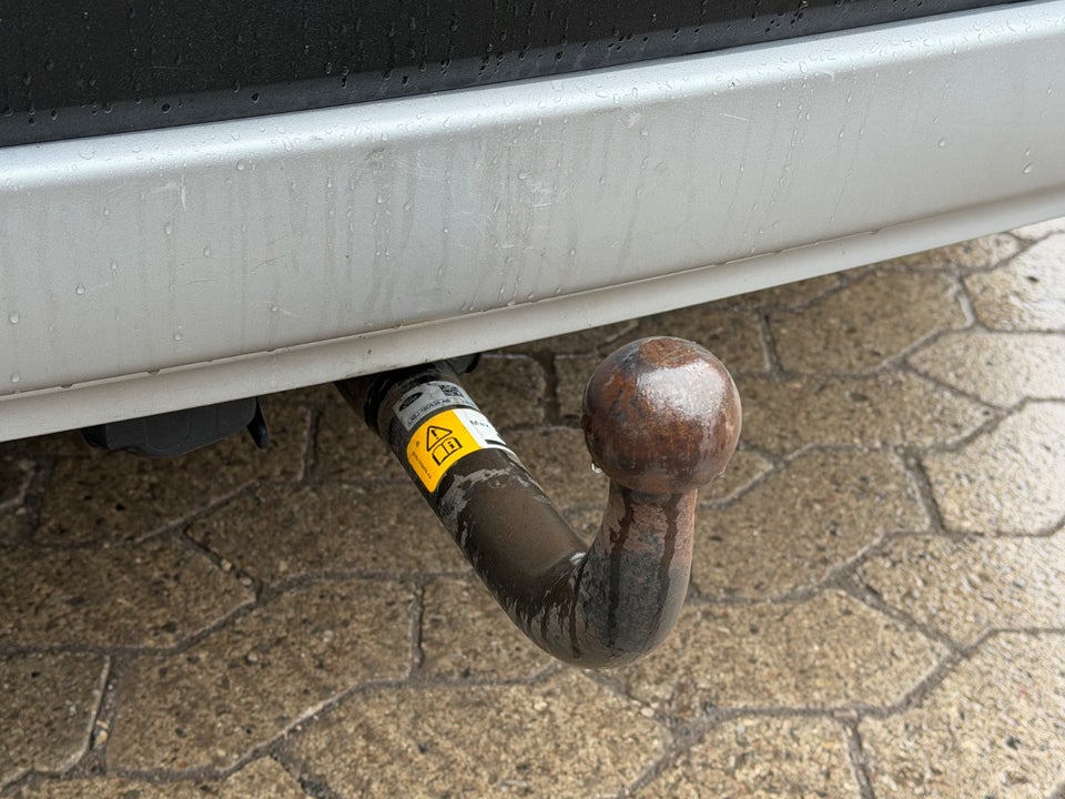 Ford Kuga 2,5 PHEV Titanium CVT 5d