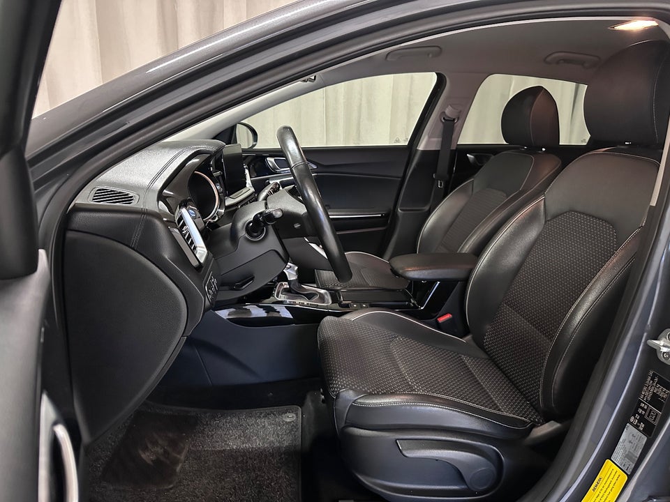 Kia Ceed 1,6 CRDi 136 Intro Edition DCT 5d