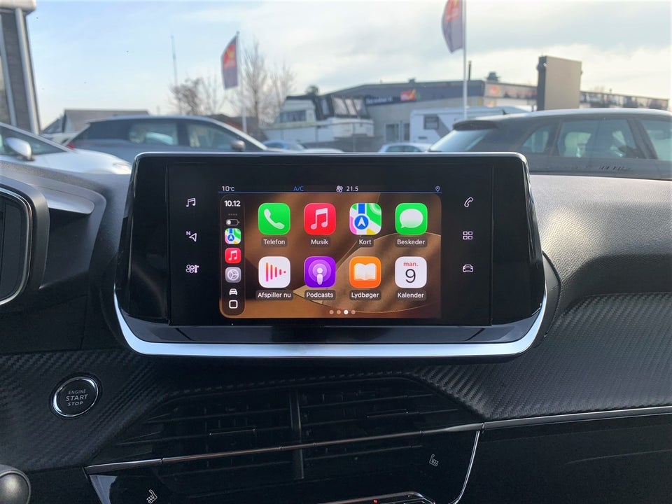 Peugeot 2008 1,2 PureTech 130 Selection Sport EAT8 5d