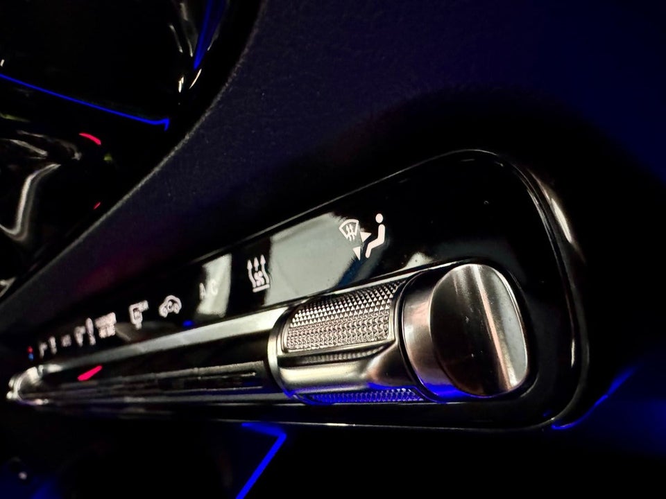 Mercedes EQA300 Progressive 4Matic 5d