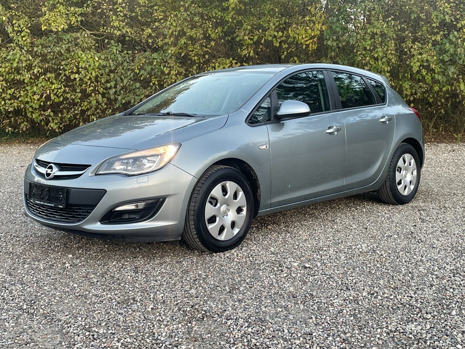 Opel Astra 1,4 100 Enjoy 5d