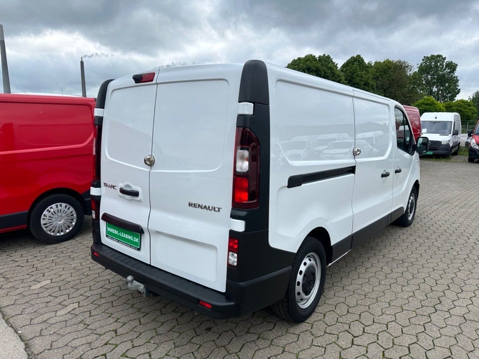 Renault Trafic T29 2,0 dCi 145 L2H1 EDC