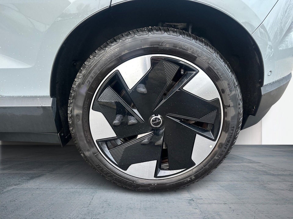 Volvo EX30 Twin Performance Ultra 5d