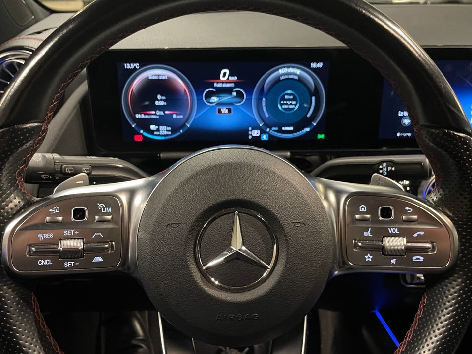 Mercedes EQA350 AMG Line 4Matic 5d