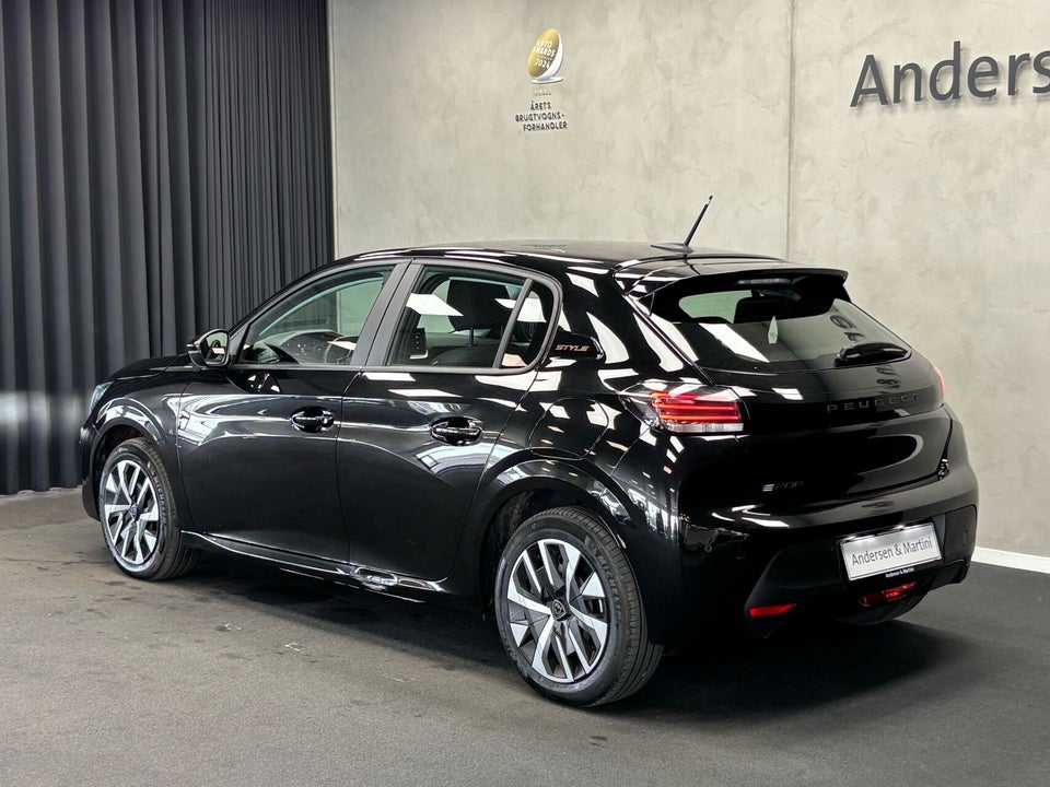 Peugeot e-208 50 Style 5d