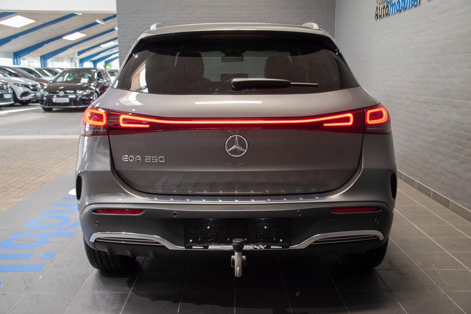 Mercedes EQA250 AMG Line 5d