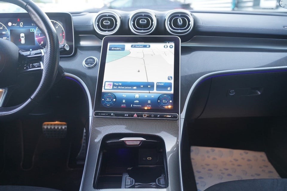 Mercedes C300 d 2,0 AMG Premium stc. aut. 5d