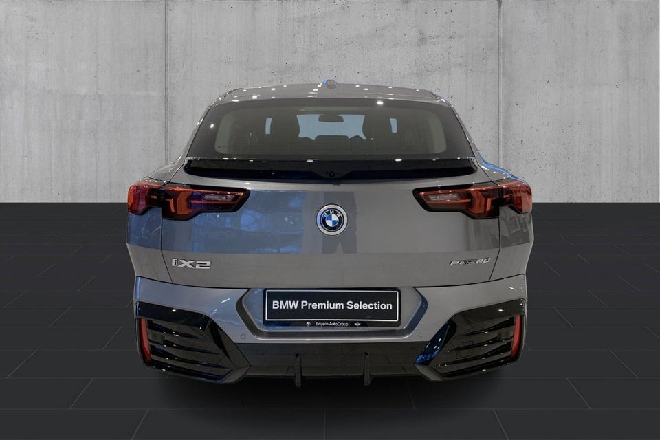 BMW iX2 eDrive20 M-Sport 5d