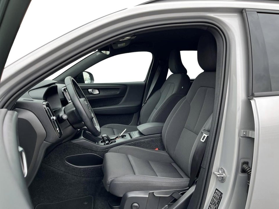 Volvo EX40 Extended Range Core 5d