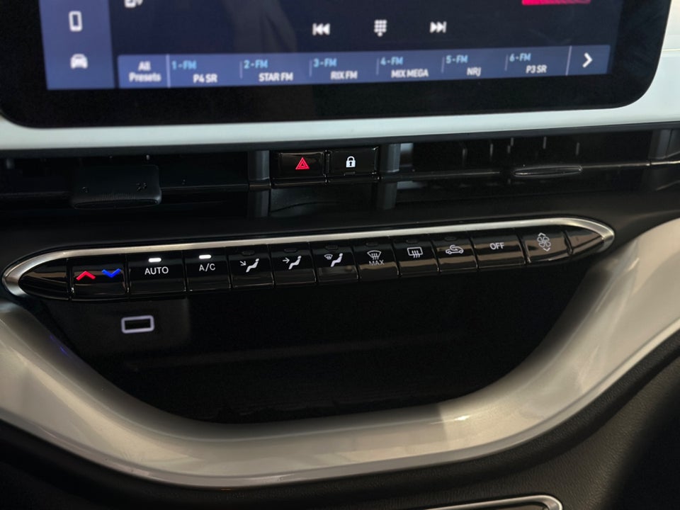 Fiat 500e 42 Icon 3d