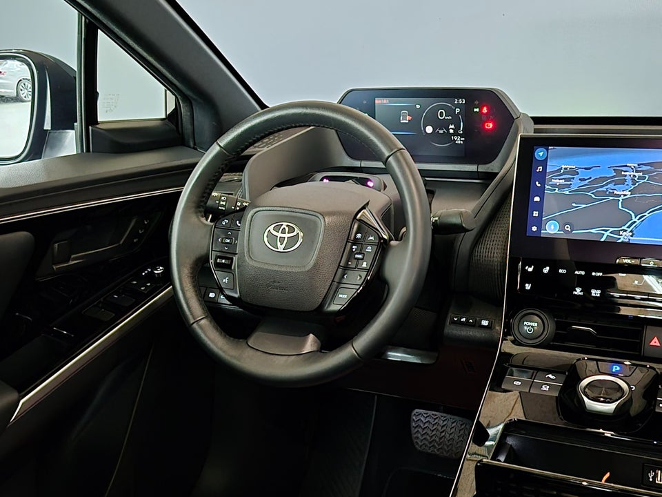 Toyota bZ4X Executive 5d