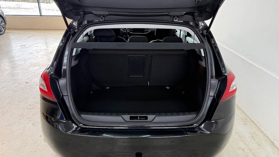 Peugeot 308 1,2 VTi 82 Active 5d