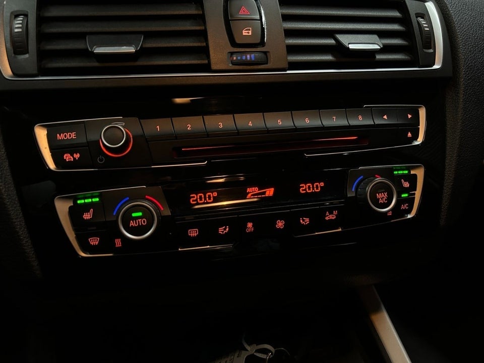 BMW 118d 2,0 Advantage aut. 5d