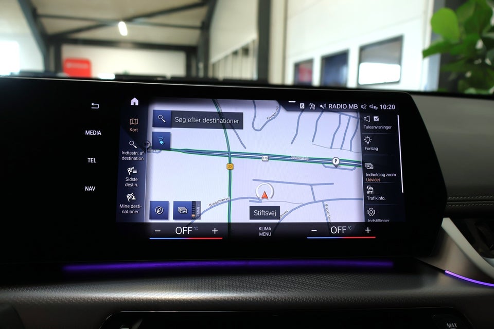 BMW iX1 xDrive30 Charged M-Sport 5d