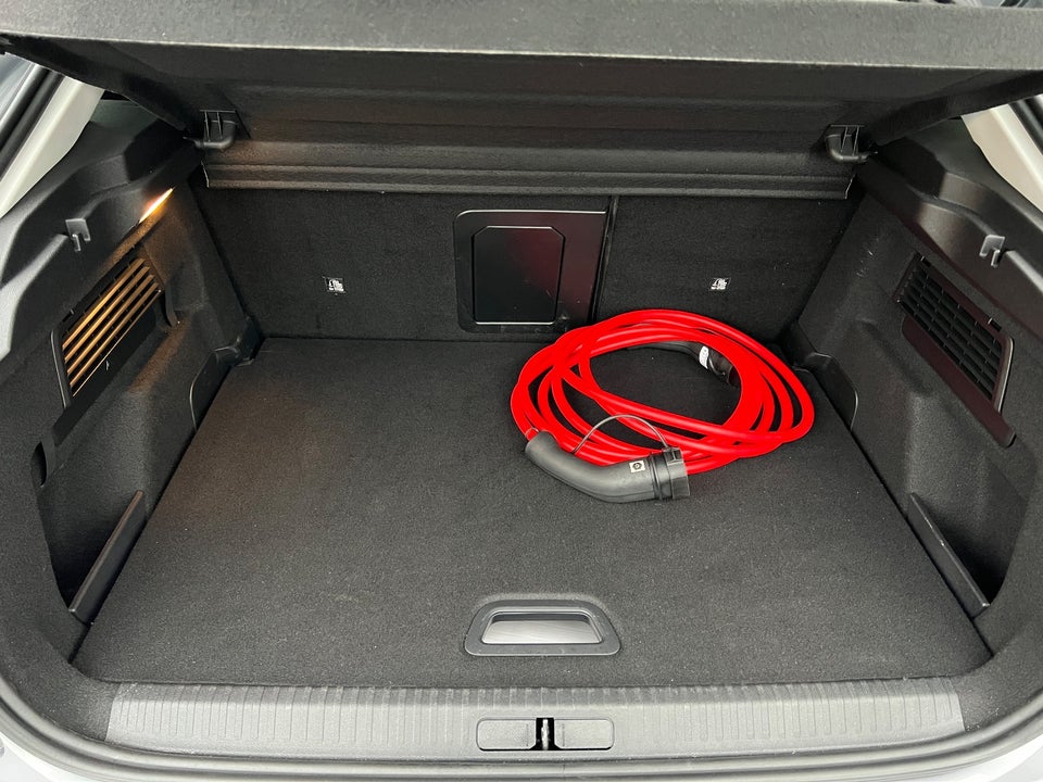 Citroën ë-C4 50 Shine 5d