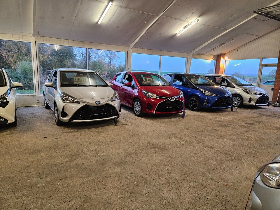 Toyota Yaris 1,5 Hybrid H2 Komfort e-CVT 5d