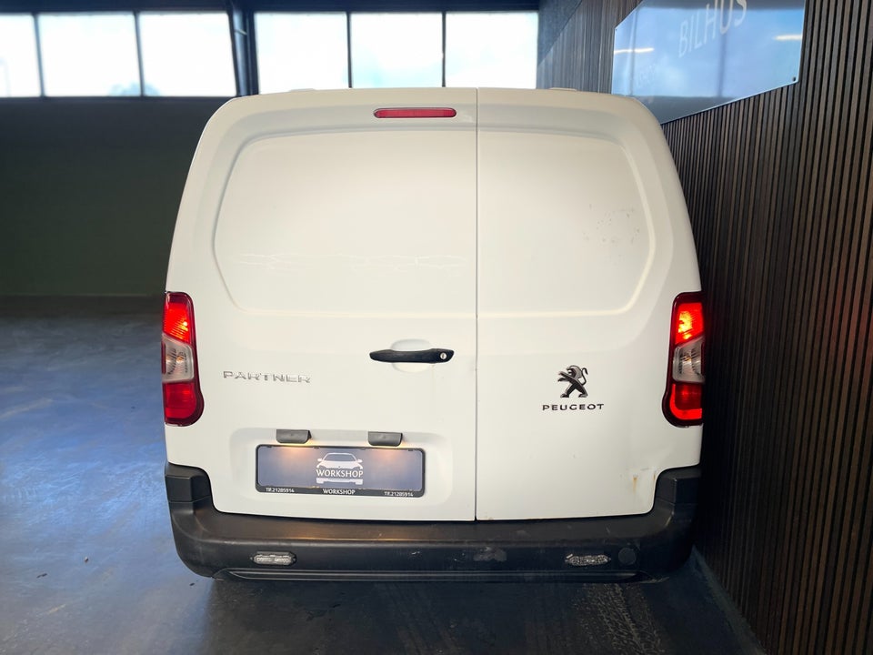 Peugeot Partner 1,5 BlueHDi 100 L1V2 Ultimate Van
