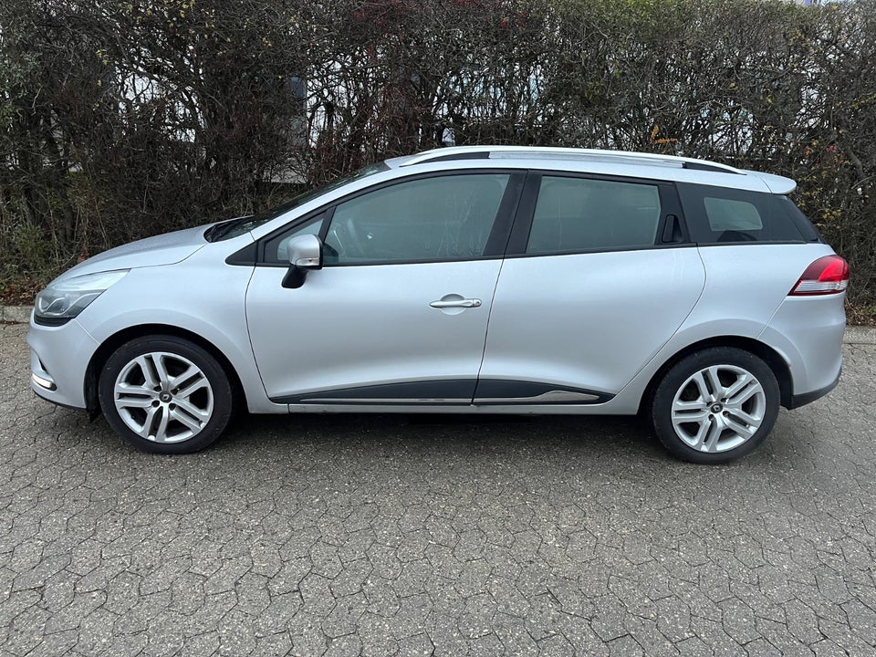 Renault Clio IV 0,9 TCe 90 Limited Sport Tourer 5d