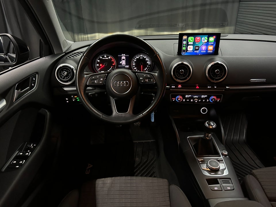 Audi A3 1,0 TFSi 116 Sport Sportback 5d