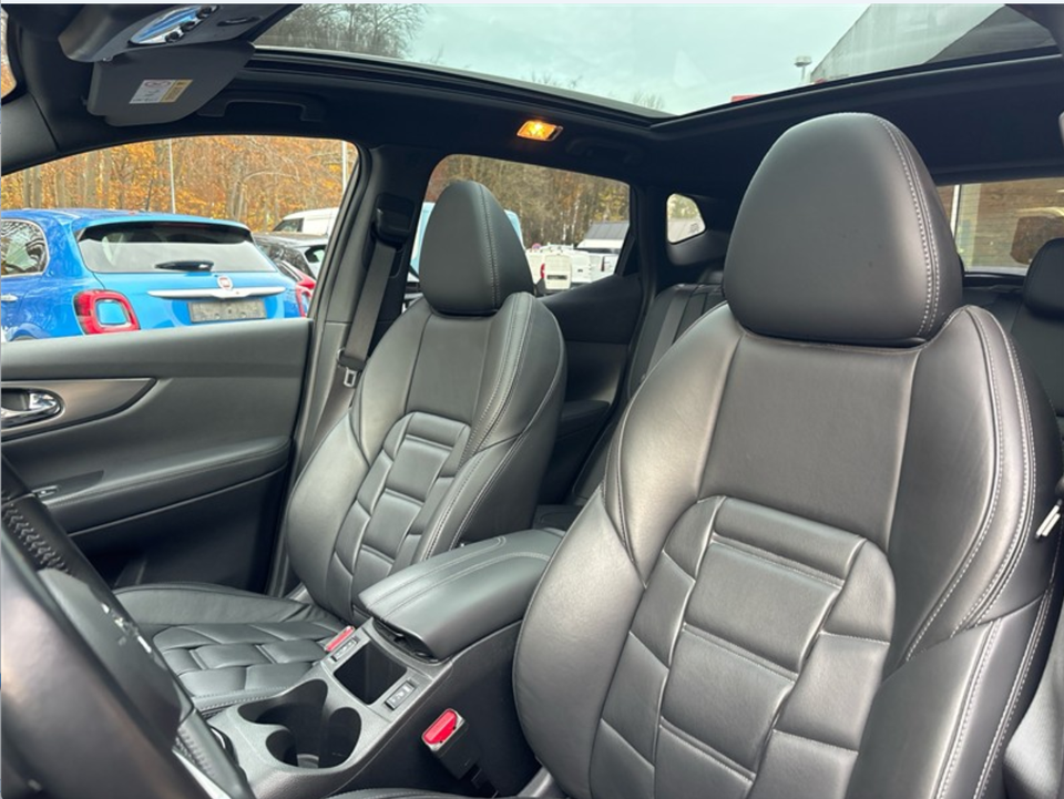 Nissan Qashqai 1,3 Dig-T 140 Tekna+ 5d