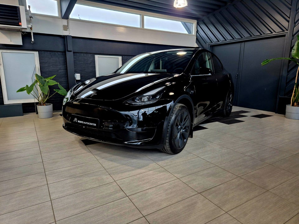 Tesla Model Y Long Range RWD 5d