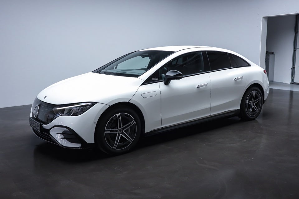 Mercedes EQE350+ AMG Line 4d