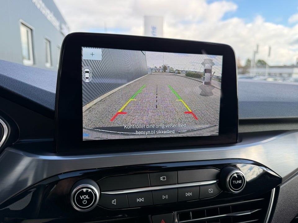 Ford Kuga 2,5 PHEV Titanium CVT 5d