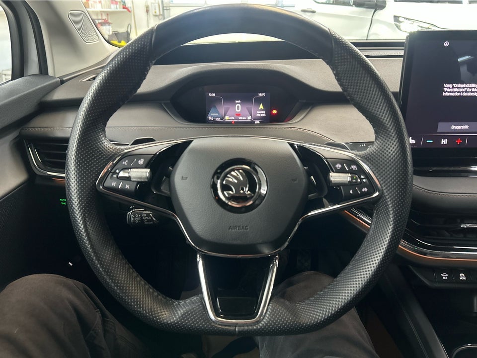 Skoda Enyaq 80 iV Suite 5d