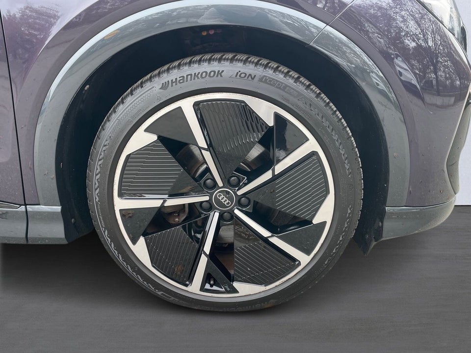 Audi Q4 e-tron 35 S-line 5d