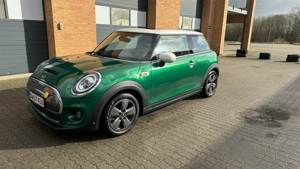 MINI Cooper SE Maximise 3d