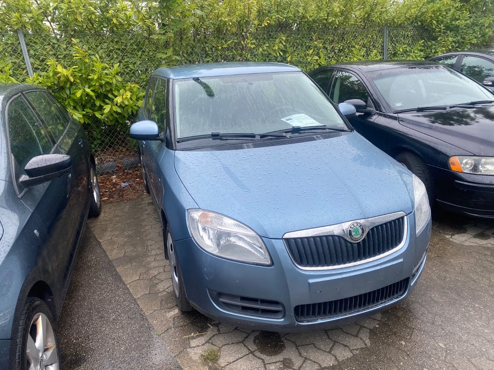 Skoda Fabia 1,4 16V Ambiente 5d