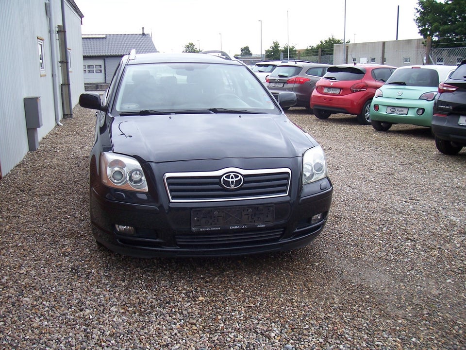 Toyota Avensis 2,2 D-4D 150 Sol stc. 5d