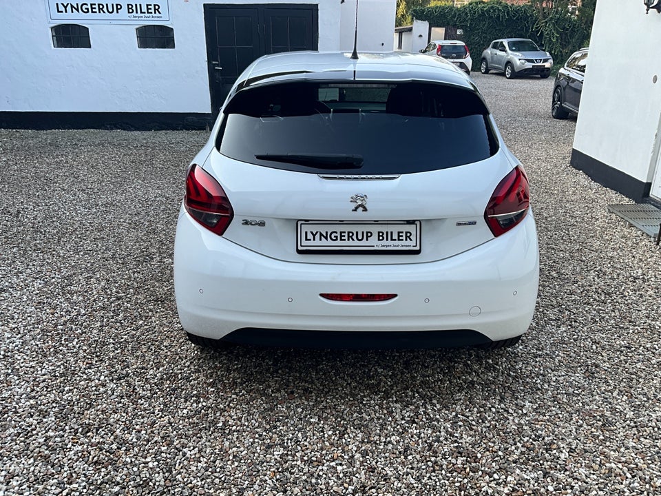 Peugeot 208 1,6 BlueHDi 100 Desire 5d