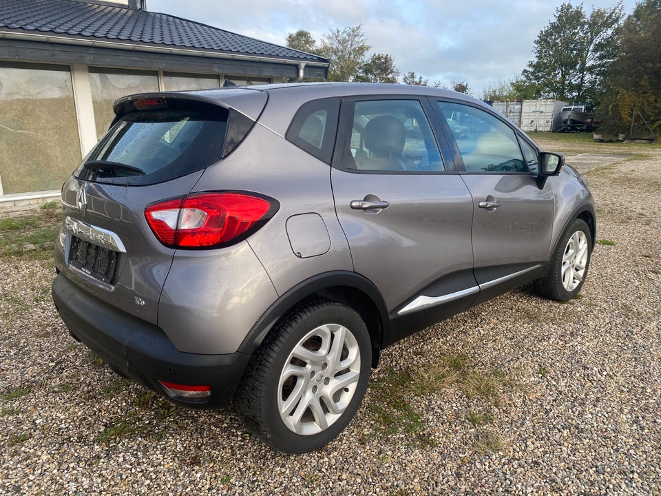 Renault Captur 1,2 TCe 120 Dynamique EDC 5d