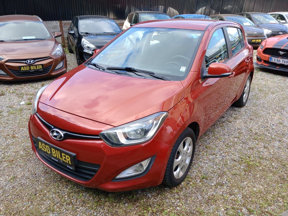 Hyundai i20 1,25 Comfort 5d