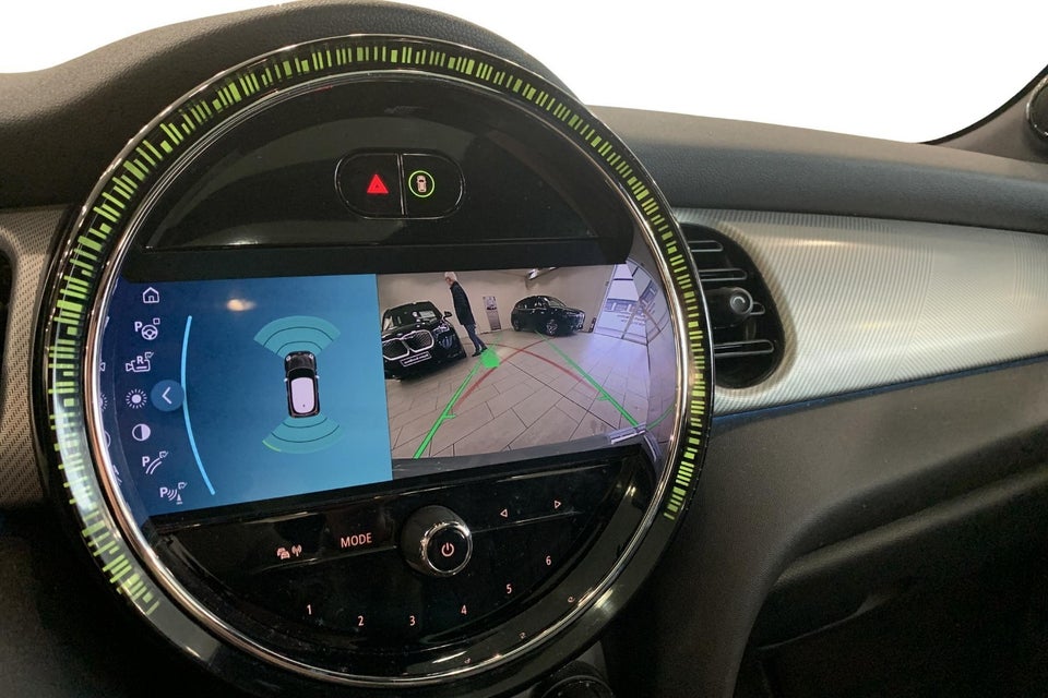 MINI Cooper SE Maximise 3d