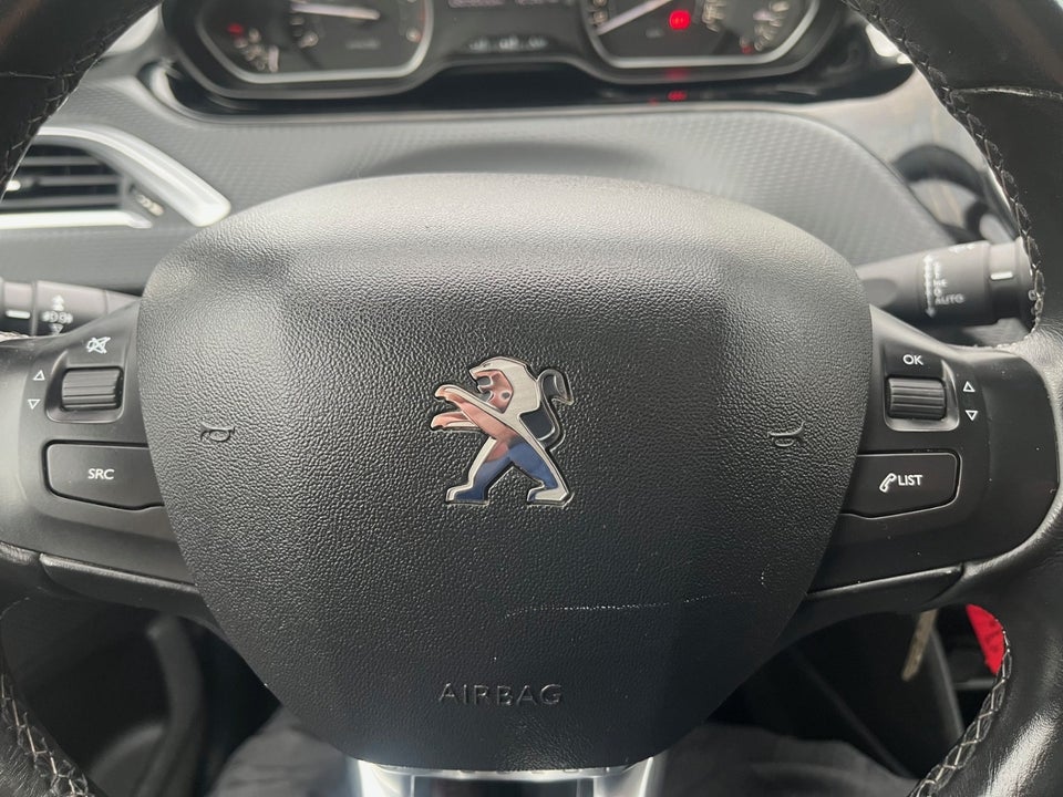 Peugeot 208 1,6 BlueHDi 100 Allure 5d